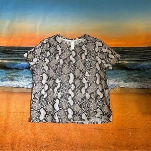 H & M Snakeskin Crewneck Short Sleeve Tshirt